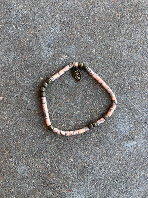 Traveler Single